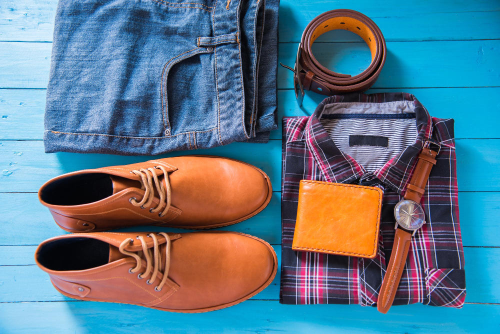 Mix & Match: ako skombinovať viac kožených doplnkov do jedného outfitu